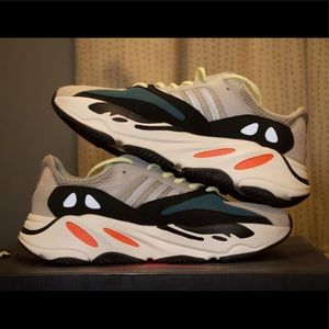 Yeezy 700 ‘wave runner’